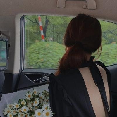 幕后女英雄